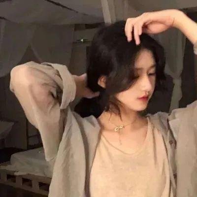 超硬伴娘
